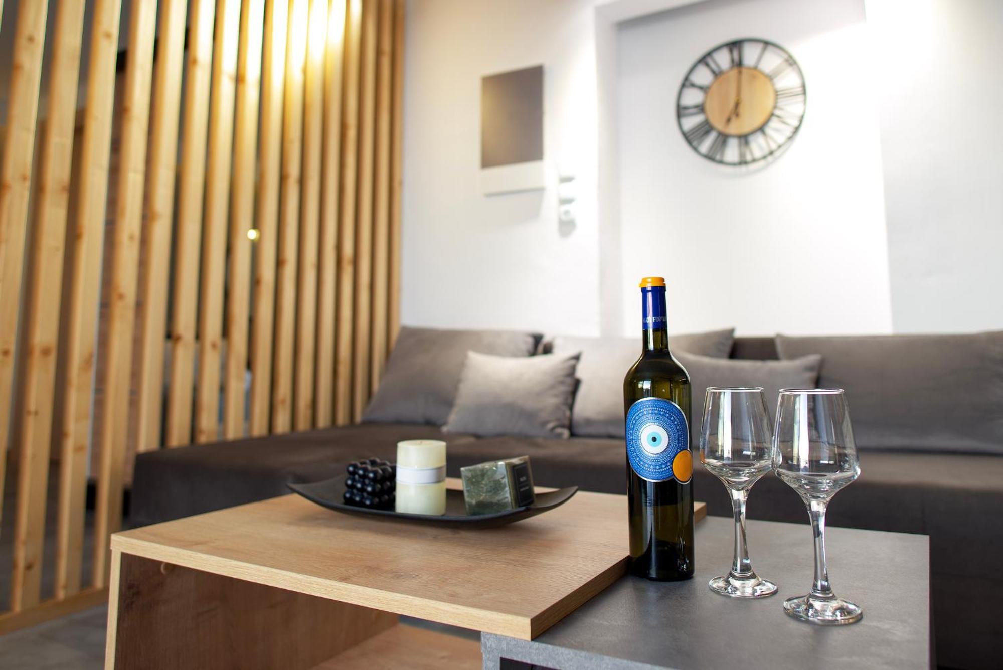 Kiriakos Apartment Καλαμάτα Εξωτερικό φωτογραφία